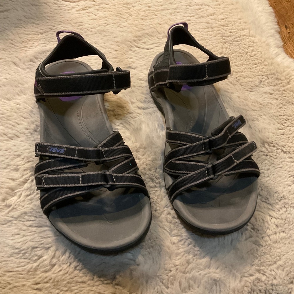 Teva Tierra Sport Sandals‎ Size 8 Black Gray Purple Accent Hiking Water Womens